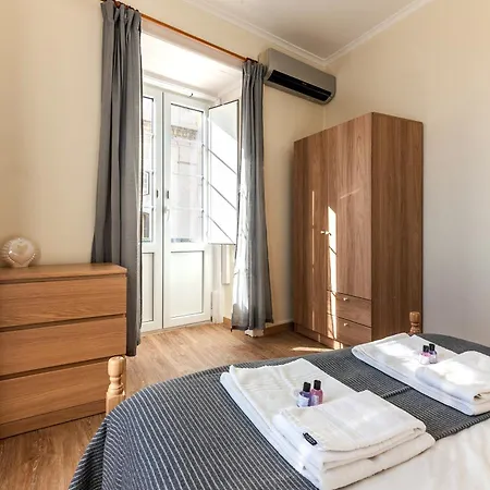 Alfama Very Well-connected Lisbona