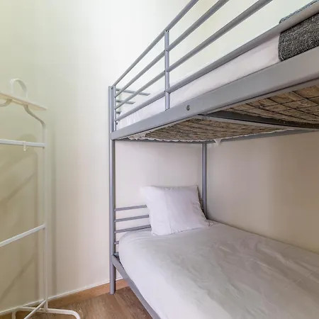 Alfama Very Well-connected * Lisbona