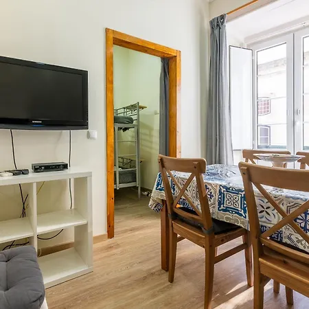 Alfama Very Well-connected Апартаменты